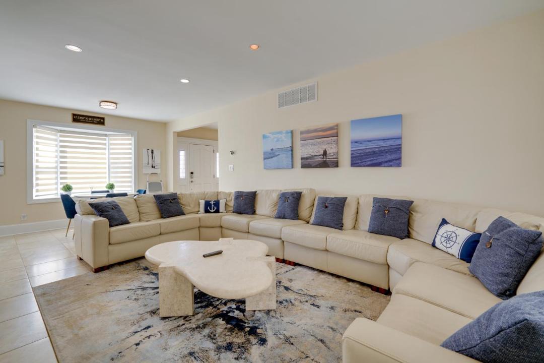 Photo of Livingroom in Ventnor City