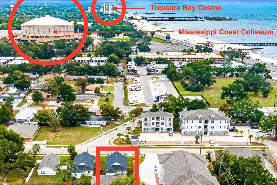 Photo of Buildings in Biloxi