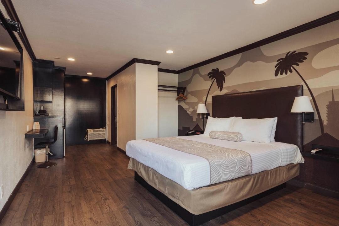 Photo of Bedroom in Little Armenia