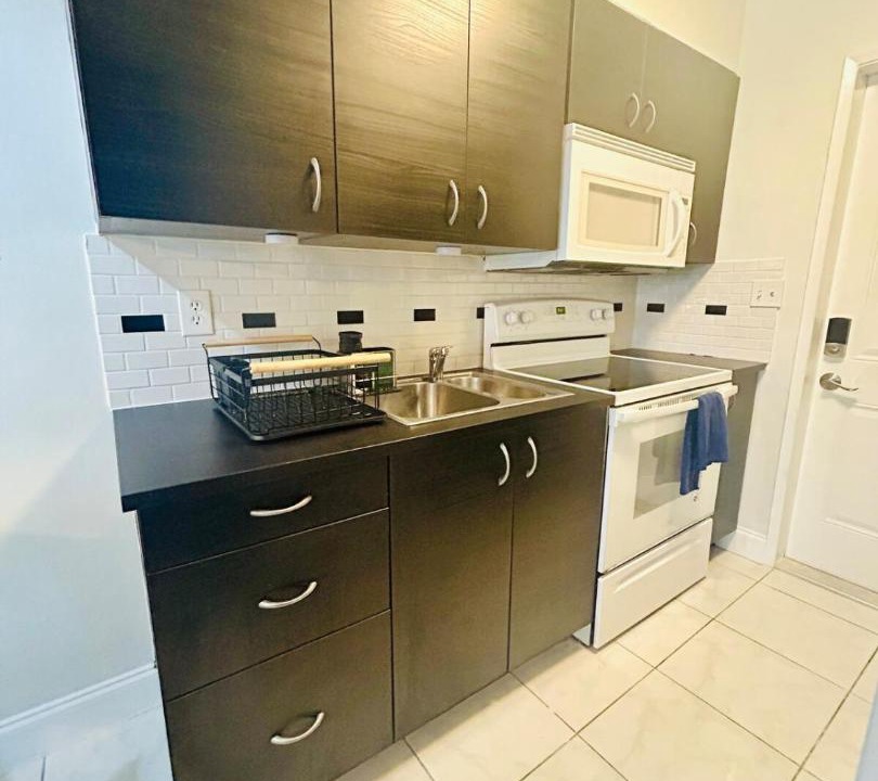 Photo of Kitchen in Lauderdale-by-the-Sea