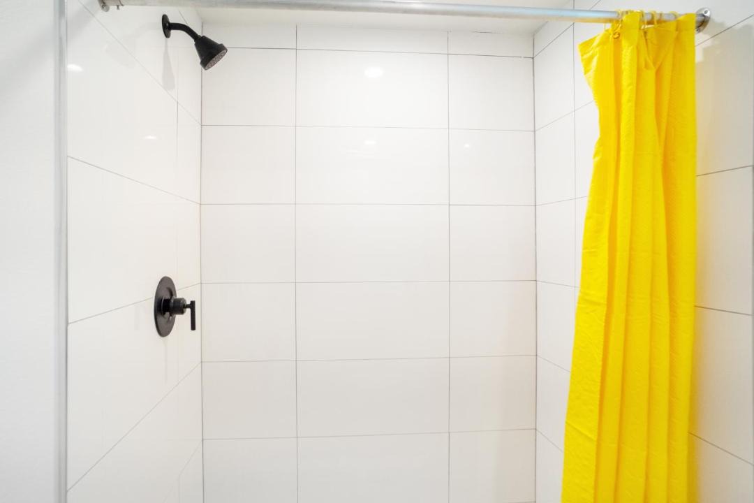 Photo of Bathroom in Downtown Los Angeles