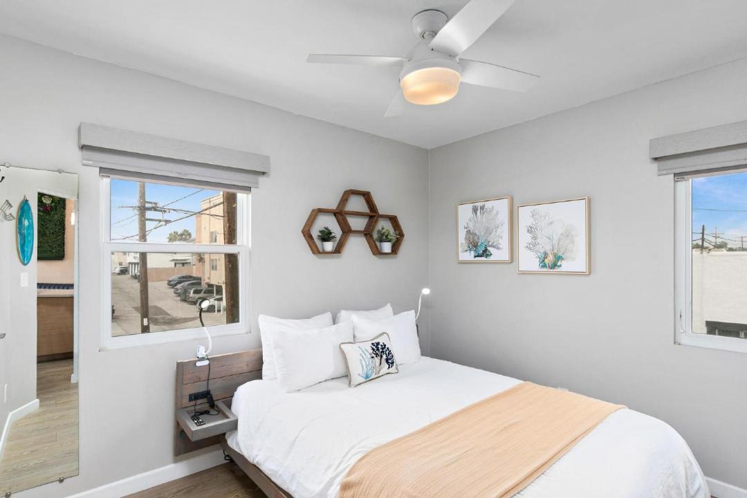 Photo of Bedroom in Ocean Beach