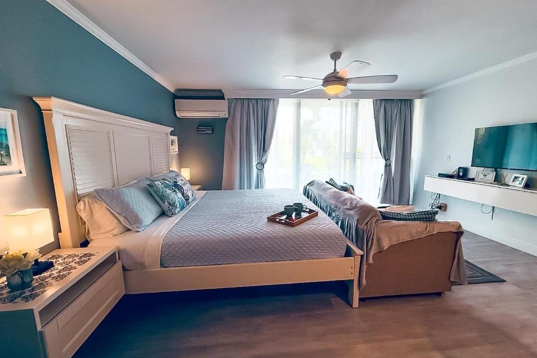 Photo of Bedroom in Discovery Bay