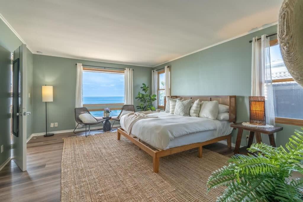 Photo of Bedroom in La Jolla