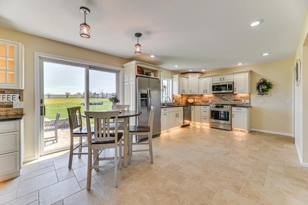 Photo of Kitchen in Teall Beach