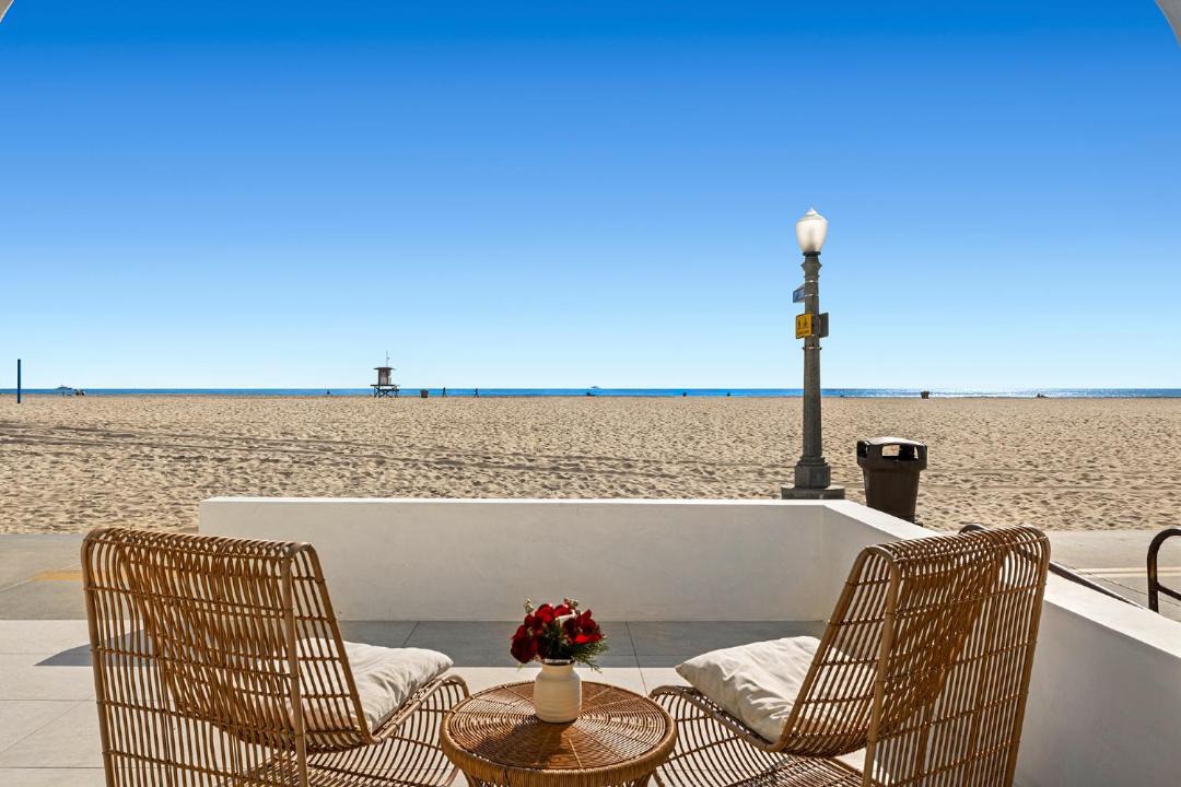 Photo of Others in Balboa Peninsula