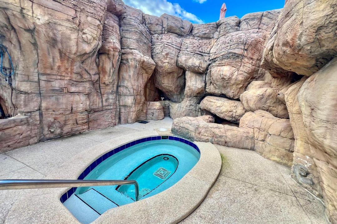 Photo of Bathroom in Mid Beach