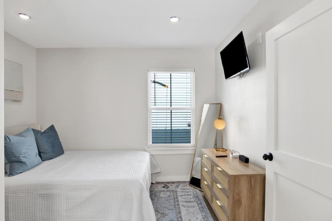 Photo of Bedroom in Central Business District