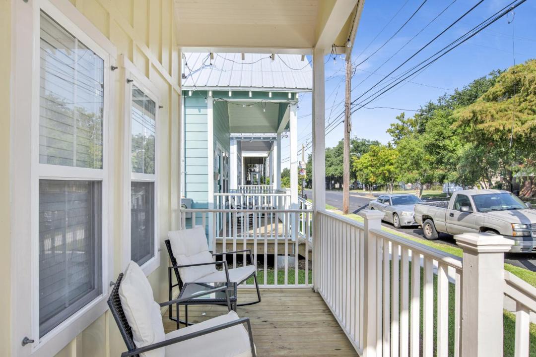 Photo of Patio Balcony in Central Business District