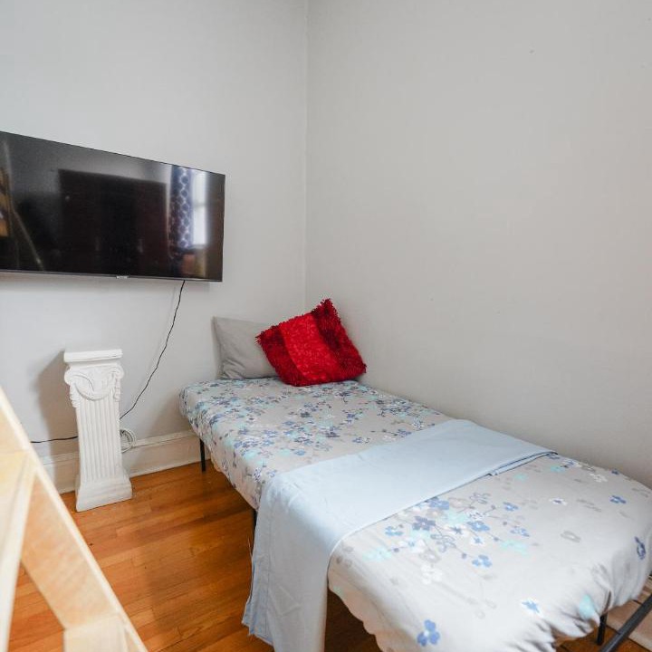 Photo of Bedroom in North Bergen
