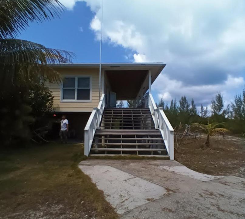 Photo of Buildings in South Bimini
