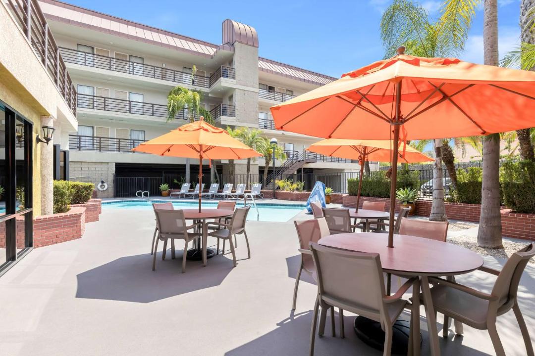 Photo of Patio Balcony in Lake Forest