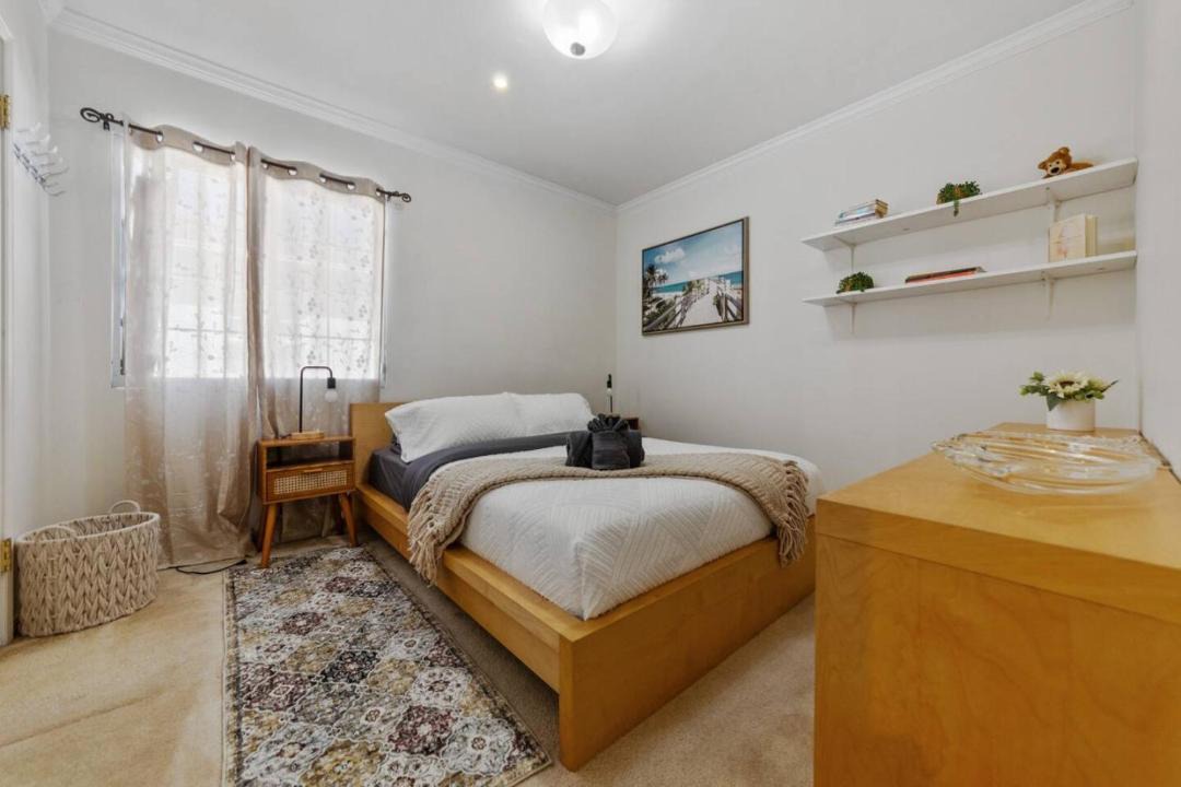 Photo of Bedroom in Sawtelle