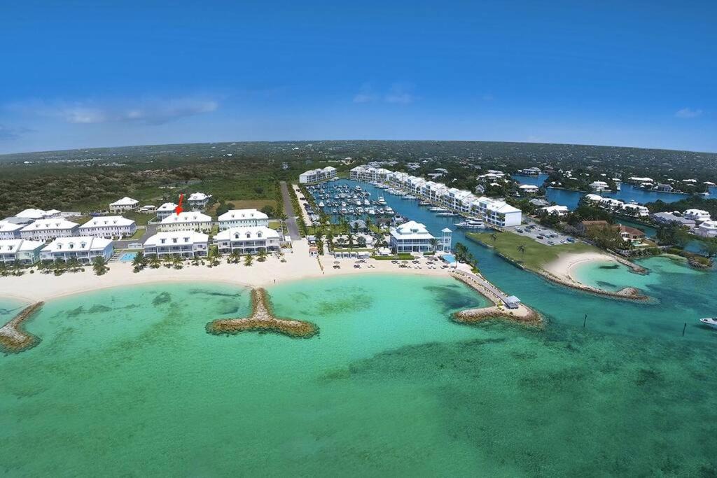 Photo of Others in Palm Cay