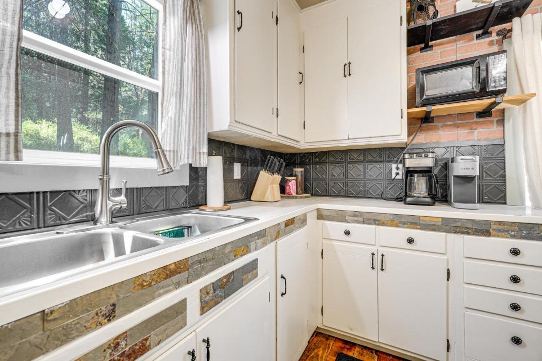 Photo of Kitchen in Forest Meadows