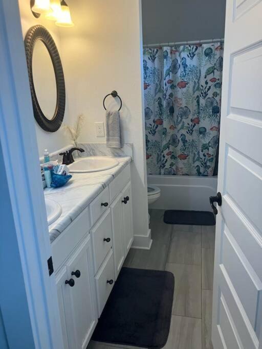 Photo of Bathroom in Ono Island