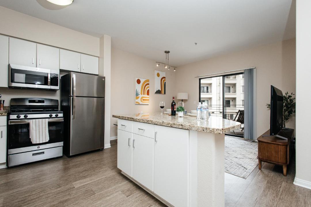 Photo of Kitchen in Miracle Mile