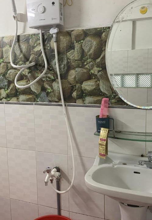 Photo of Bathroom in Phuong 8