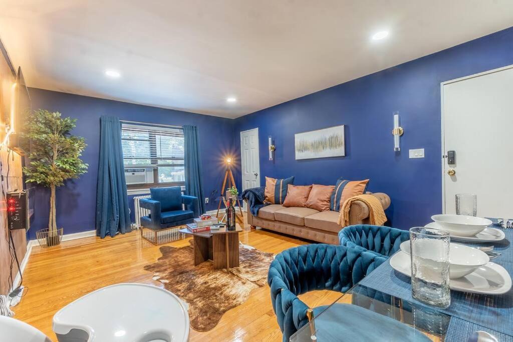 Photo of Livingroom in Hasbrouck Heights