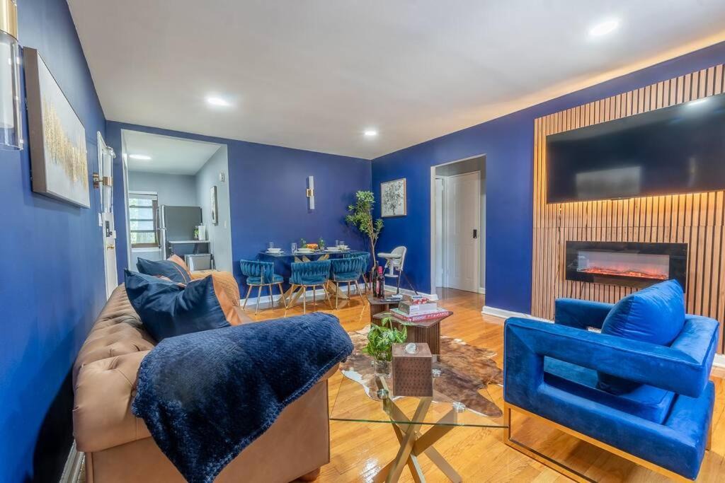 Photo of Livingroom in Hasbrouck Heights