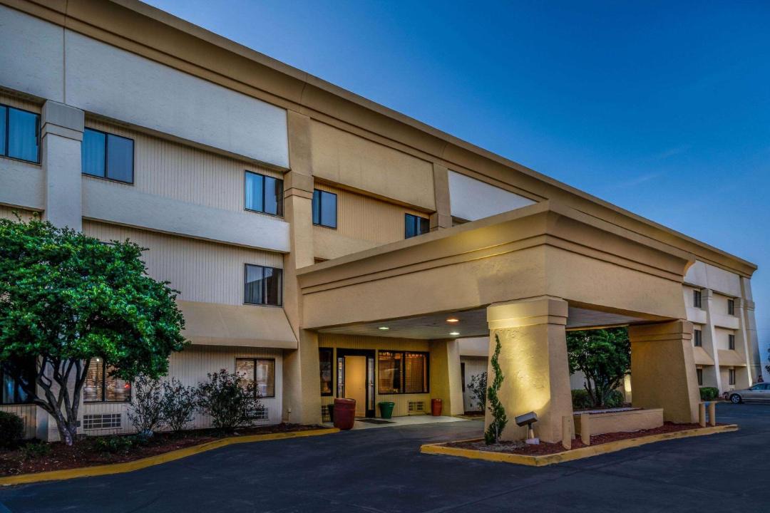 Photo of Buildings in Meridian