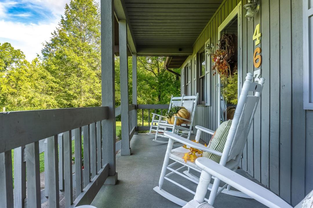 Photo of Patio Balcony in Elizabethton