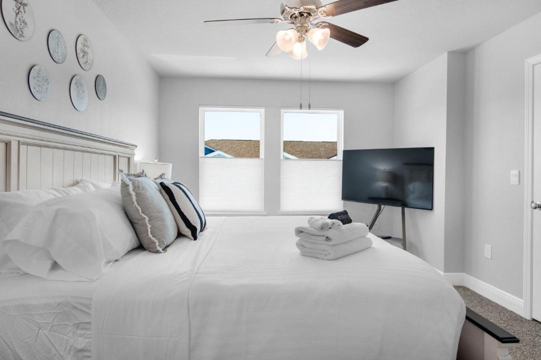 Photo of Bedroom in Gulf Breeze