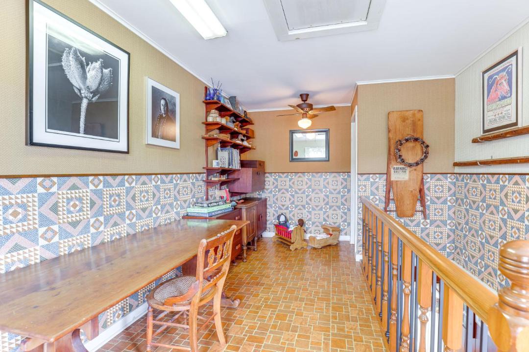 Photo of Livingroom in Middlesex