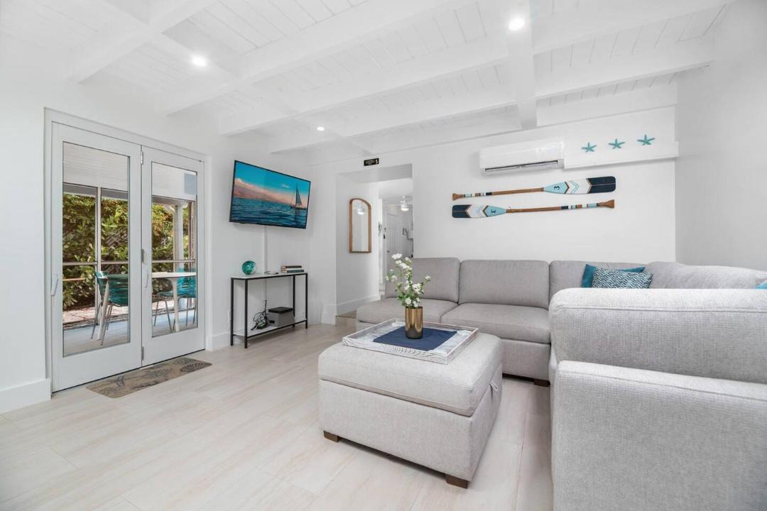 Photo of Livingroom in Riverside Park