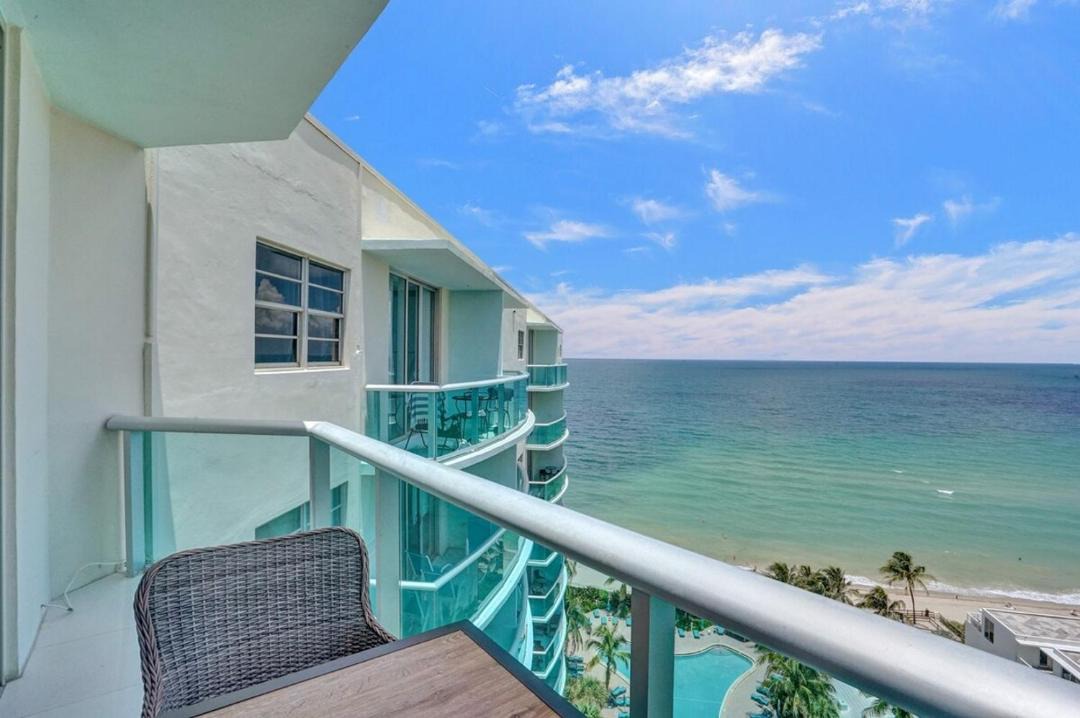 Photo of Patio Balcony in Hollywood South Central Beach