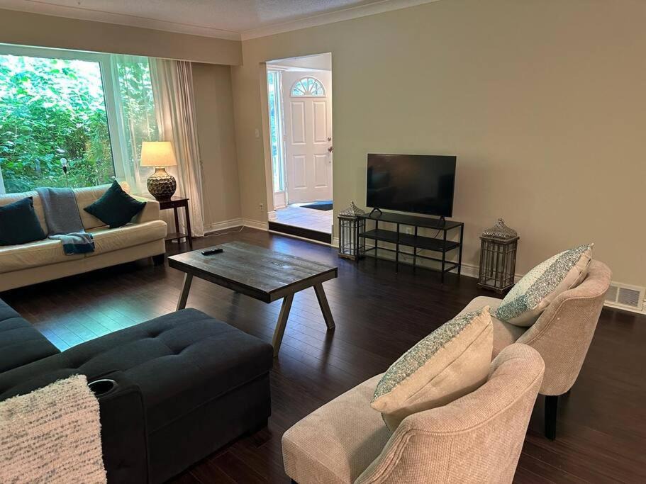 Photo of Livingroom in Mineola
