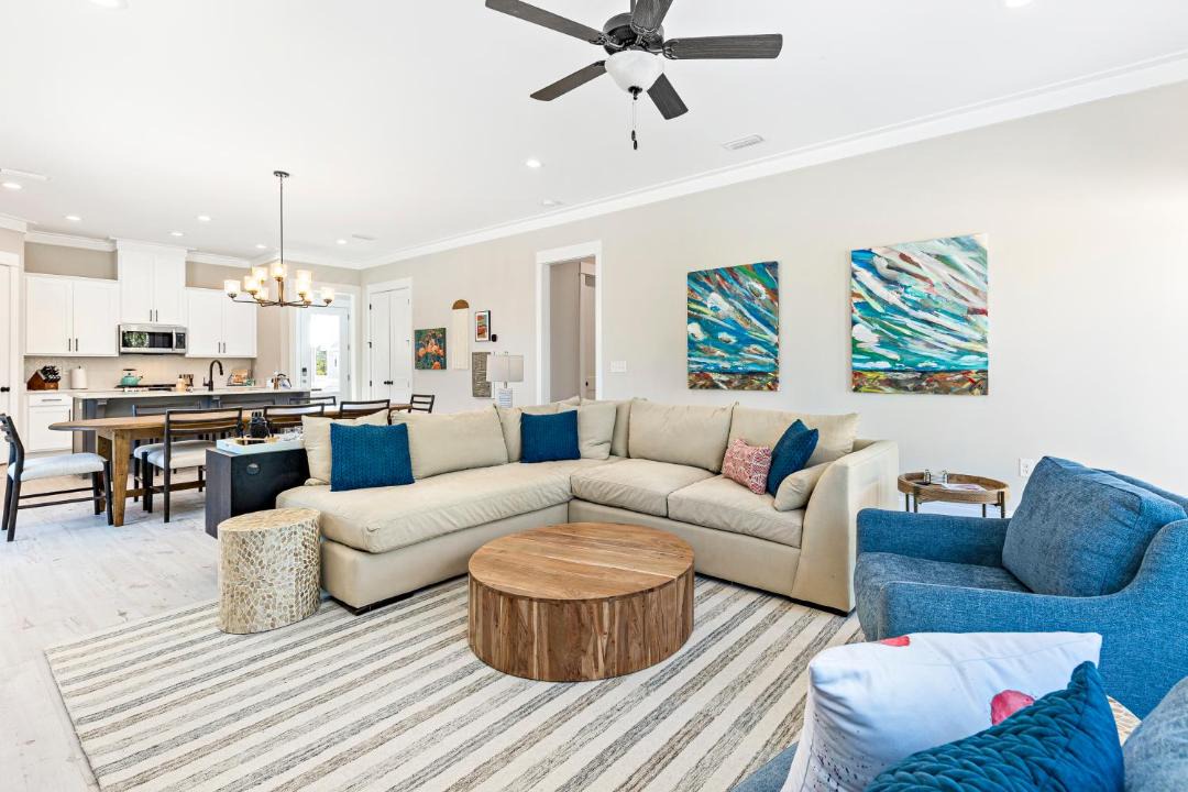 Photo of Livingroom in Orange Beach