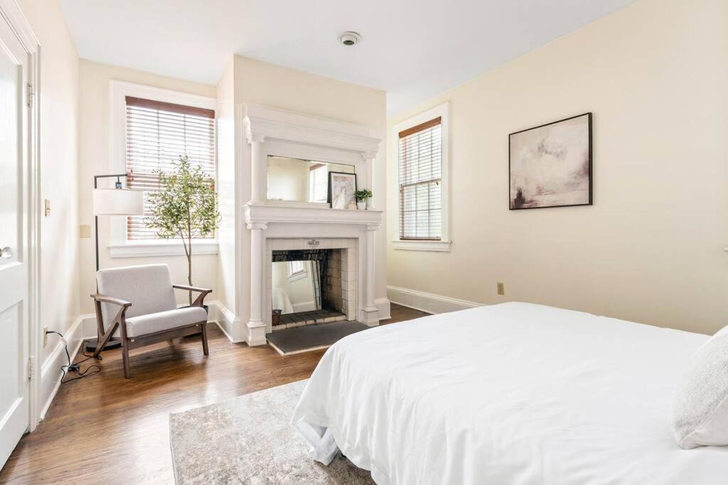 Photo of Bedroom in Montgomery