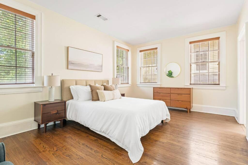 Photo of Bedroom in Montgomery