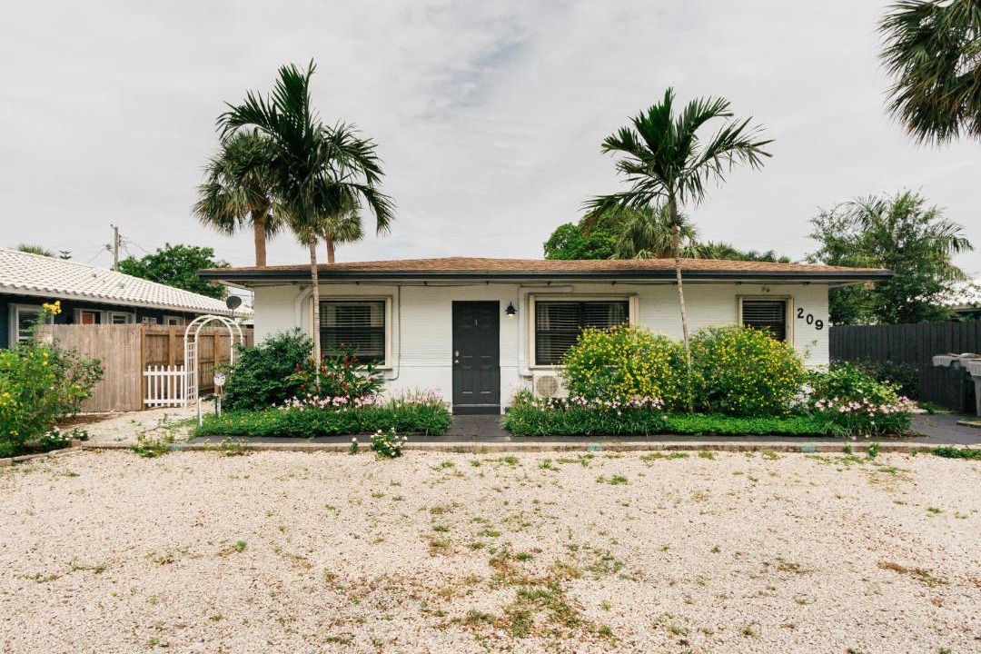 Photo of Buildings in Pompano Beach