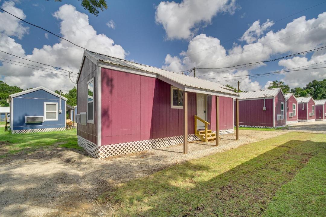 Photo of Buildings in Picayune