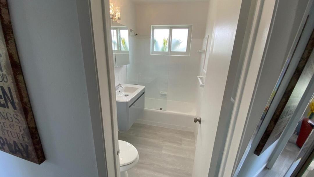 Photo of Bathroom in Lauderdale-by-the-Sea
