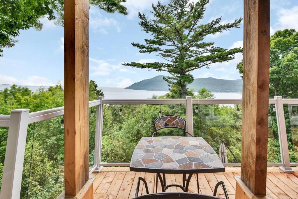 Photo of Patio Balcony in Baie-St-Paul