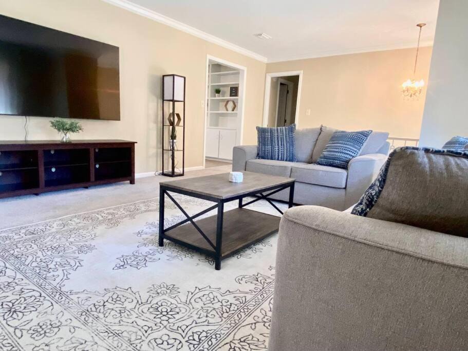 Photo of Livingroom in Silver Creek