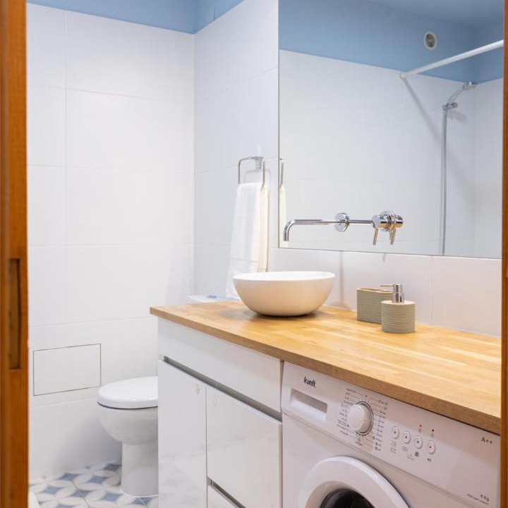Photo of Bathroom in Cacilhas