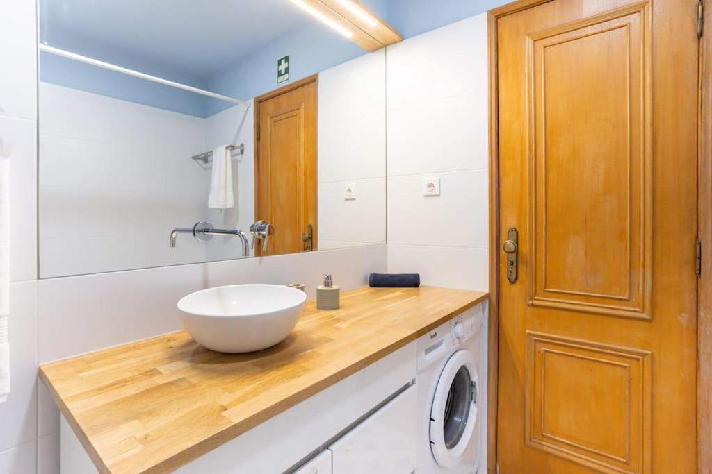 Photo of Bathroom in Cacilhas