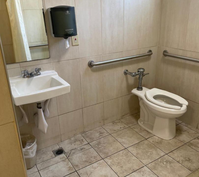 Photo of Bathroom in Huntington Park