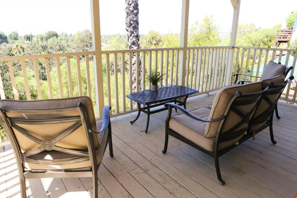 Photo of Patio Balcony in Thousand Oaks