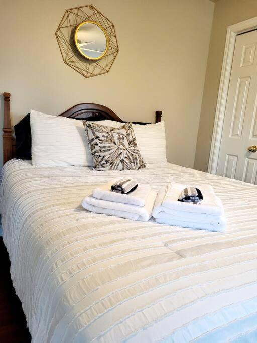 Photo of Bedroom in Wasaga Beach
