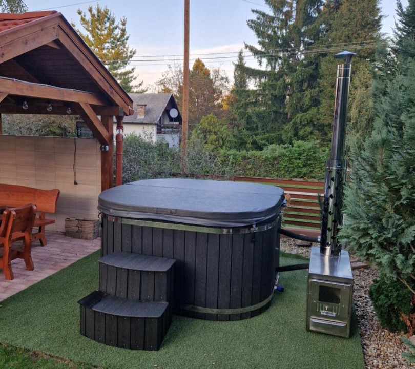 Photo of Outdoor in Bank