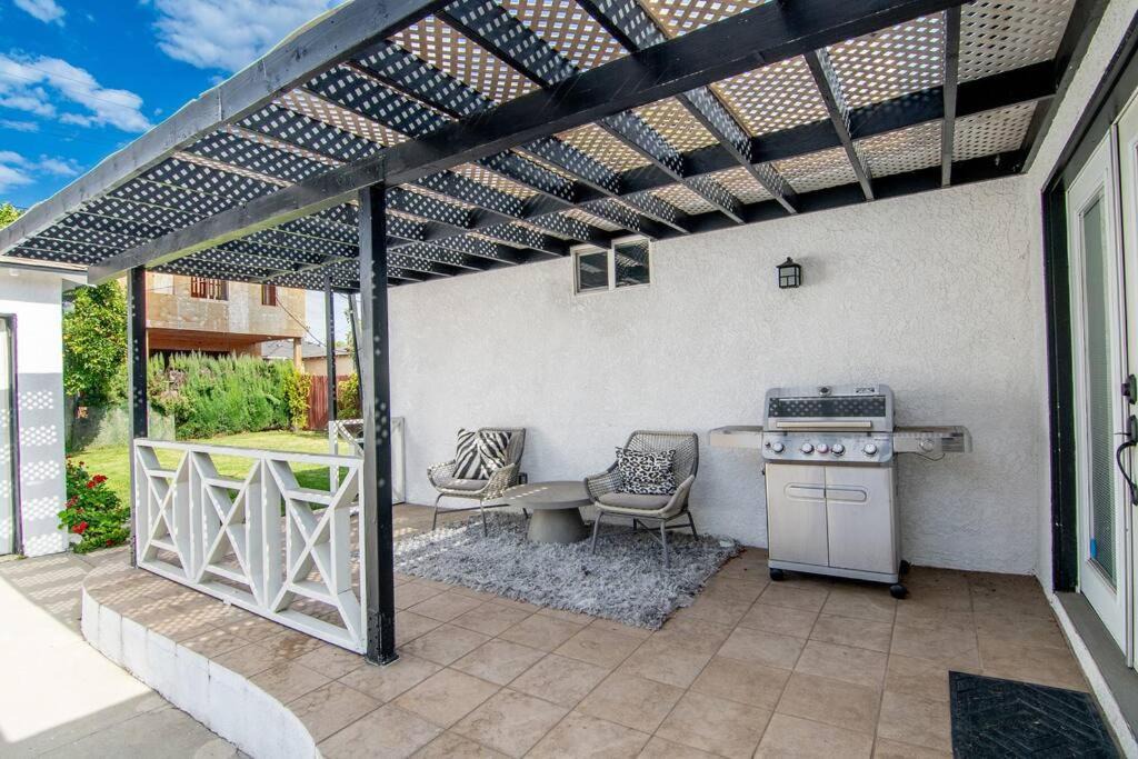 Photo of Patio Balcony in Faircrest Heights