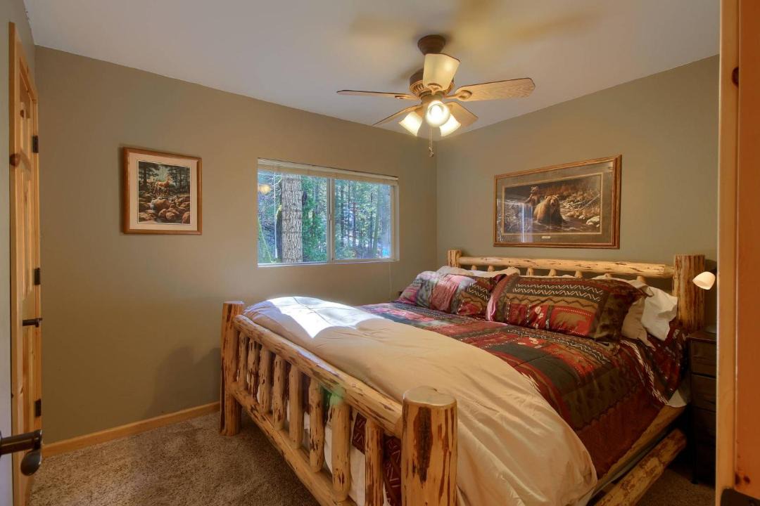 Photo of Bedroom in North Wawona
