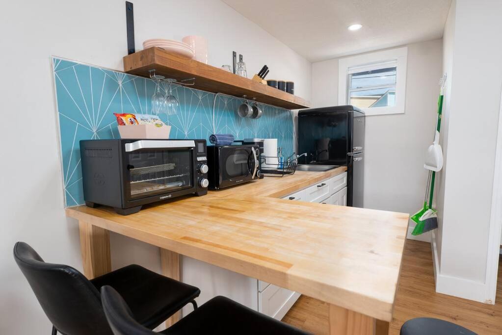 Photo of Kitchen in Jacksonville Beach