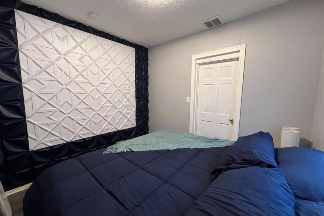 Photo of Bedroom in Niagara Falls