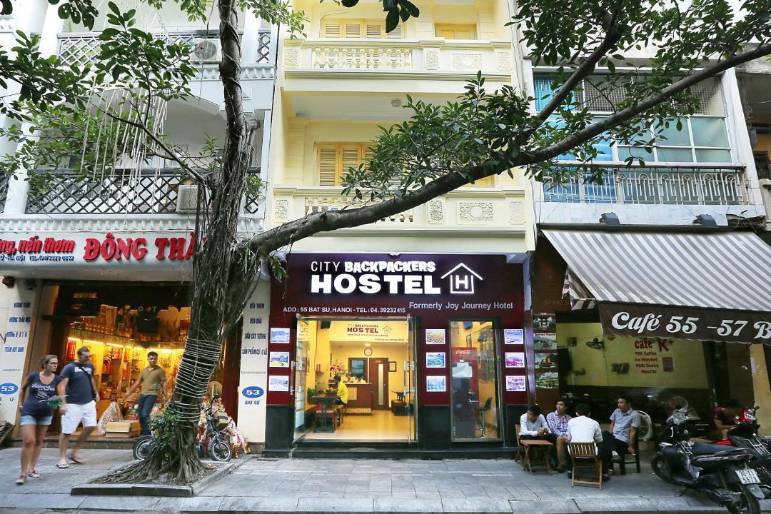 Photo of Buildings in Hang Bo